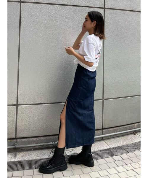 EVRIS(エヴリス)の「キャミタイトロングデニムワンピース(ワンピース・レディース・ブラック/インディゴブルー・FREE)」の9枚目の写真