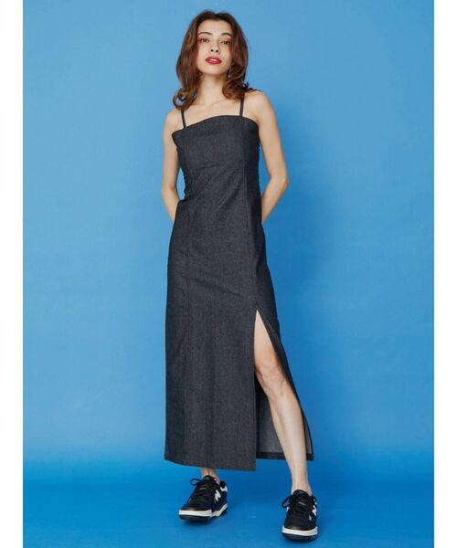 EVRIS(エヴリス)の「キャミタイトロングデニムワンピース(ワンピース・レディース・ブラック/インディゴブルー・FREE)」の15枚目の写真