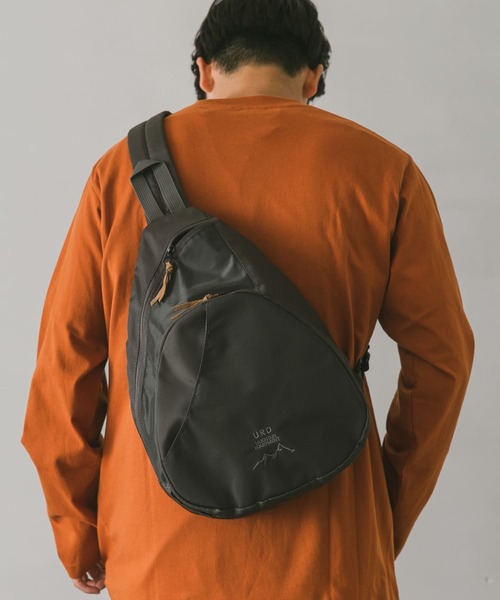 URBAN RESEARCH DOORS(アーバンリサーチドアーズ)の「URD SHOULDER BAG(ショルダーバッグ・メンズ・ブラック/グレー/グリーン・-)」の4枚目の写真