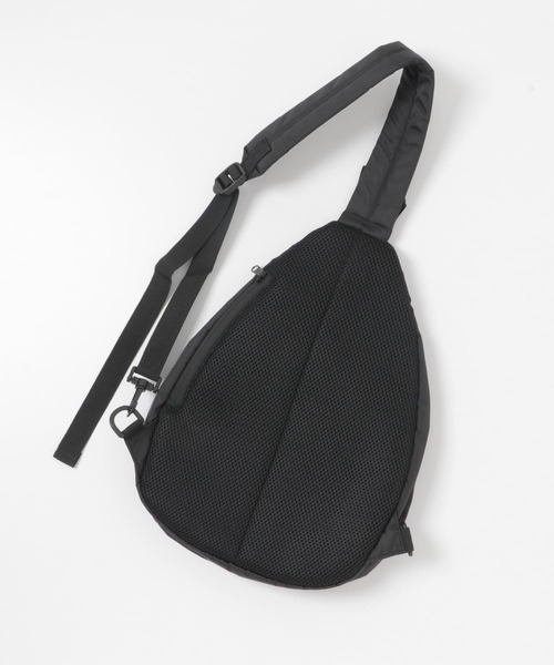 URBAN RESEARCH DOORS(アーバンリサーチドアーズ)の「URD SHOULDER BAG(ショルダーバッグ・メンズ・ブラック/グレー/グリーン・-)」の13枚目の写真