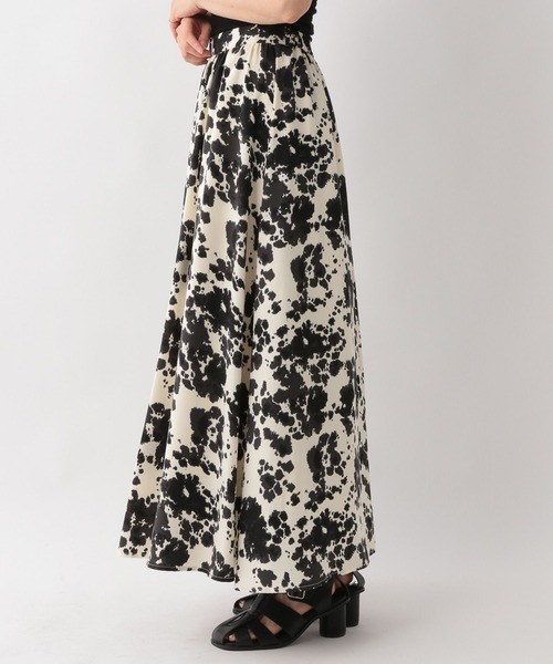 A part by（アパートバイ）の「アニマルフレアスカート 350744（スカート・レディース・アイボリー/ブラウン系その他2・FREE）」の12枚目の写真