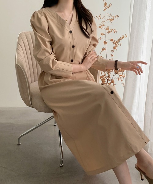LOPASS(ロパス)の「ウエストマークVネックボタン開きワンピース(ワンピース・レディース・ベージュ/ブラック・S/M)」の16枚目の写真