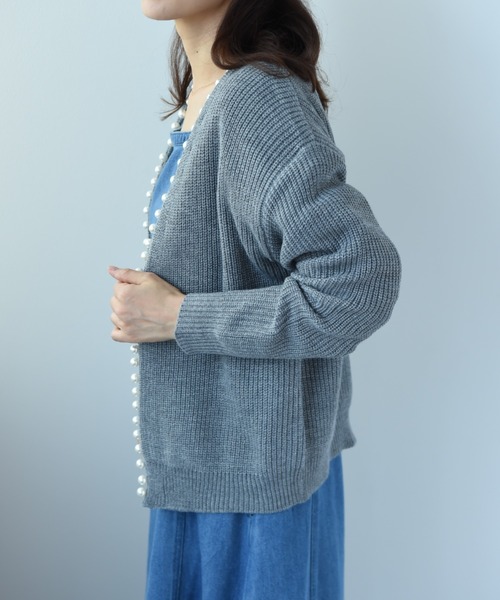 INTERPLANET（インタープラネット）の「パールドルマンプルカーディガン（カーディガン/ボレロ・レディース・チャコールグレー/ブラック/パープル/ベージュ・FREE）」の11枚目の写真