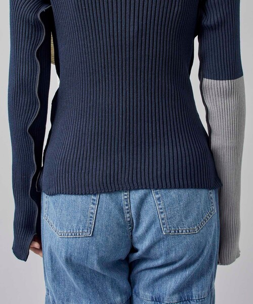 kotohayokozawa（コトハヨコザワ）の「【kotohayokozawa(コトハヨコザワ)】《STUDIOUS別注》リブニットタートルネック（ニット/セーター・レディース・ブラック・FREE）」の9枚目の写真