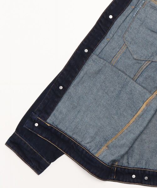 Guess（ゲス）の「GUESS Originals Deer Denim Jacket（デニムジャケット・メンズ・ダークインディゴブルー・MEDIUM/LARGE/X-LARGE/SMALL）」の15枚目の写真