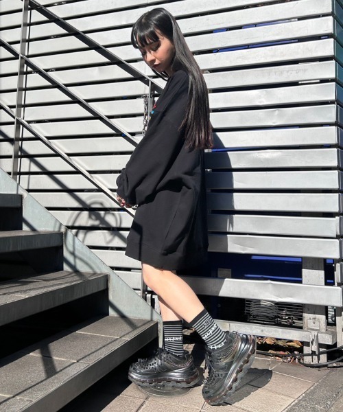 Candy Stripper（キャンディストリッパー）の「TINY MEDICAL SWEAT ワンピース（スウェット・レディース・ブルー/ブラック/ホワイト・2）」の11枚目の写真