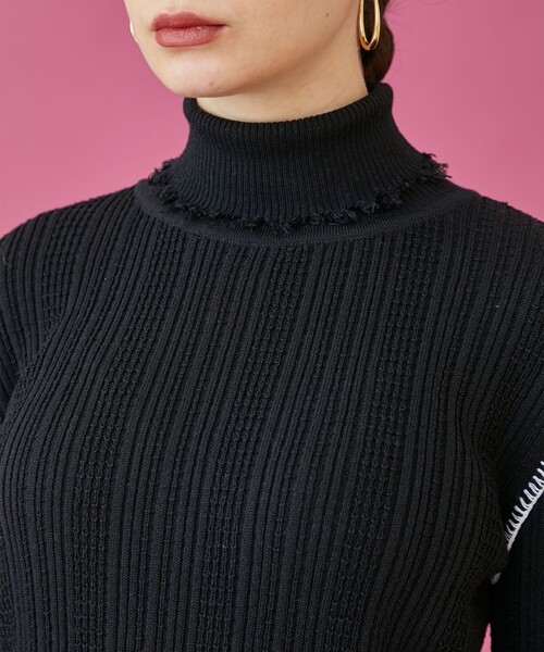 INella（イネラ）の「【INella/イネラ】タートルネックステッチニット（ニット/セーター・レディース・ブラック/アイボリー/グリーン・FREE）」の17枚目の写真