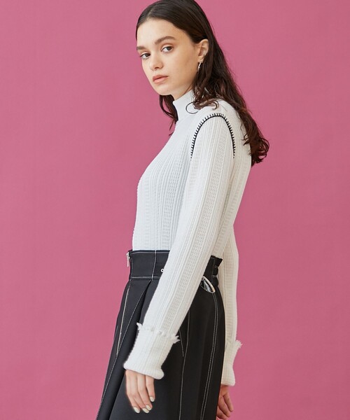 INella（イネラ）の「【INella/イネラ】タートルネックステッチニット（ニット/セーター・レディース・ブラック/アイボリー/グリーン・FREE）」の18枚目の写真