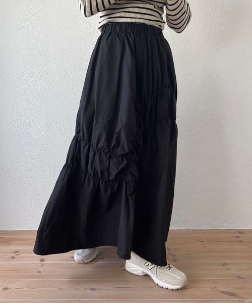 wee9s(ウィークス)の「many many gather skirt / ウエストゴムメニーメニーギャザーシャーリングースカート(スカート・レディース・ブラック/ホワイト/ネイビー/ブラウン・FREE)」の21枚目の写真