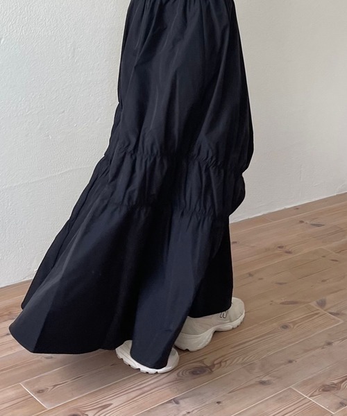 wee9s(ウィークス)の「many many gather skirt / ウエストゴムメニーメニーギャザーシャーリングースカート(スカート・レディース・ブラック/ホワイト/ネイビー/ブラウン・FREE)」の13枚目の写真