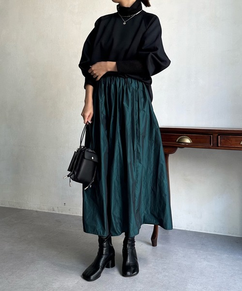 DouDou（ドゥドゥ）の「【WEB限定】レイヤードライクダンボールトップス（パーカー・レディース・ブルー/ブラック/アイボリー/グレイッシュベージュ・FREE）」の6枚目の写真