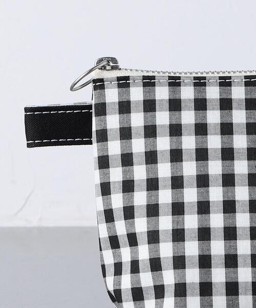 TEMBEA（テンベア）の「【別注】＜TEMBEA＞TOILETRYBAG M ギンガムチェック（ポーチ・レディース・ブラック・FREE）」の6枚目の写真