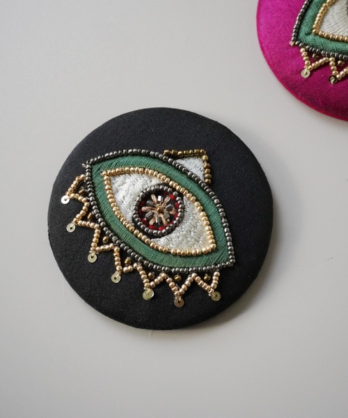 Port(ポート)の「【 antique andico / アンティーク アンディコ 】 イーブルアイ 刺繍 ビーズ ミラー_(ミラー・レディース・イエロー/ブルー/パープル/ブラック・FREE)」の2枚目の写真