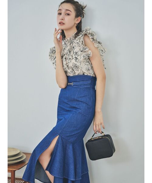 dazzlin（ダズリン）の「ダブルスリットビットスカート（スカート・レディース・アイボリー/グリーン/インディゴブルー・SMALL/MEDIUM）」の6枚目の写真