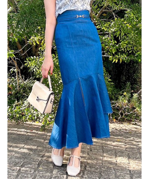 dazzlin（ダズリン）の「ダブルスリットビットスカート（スカート・レディース・アイボリー/グリーン/インディゴブルー・SMALL/MEDIUM）」の3枚目の写真