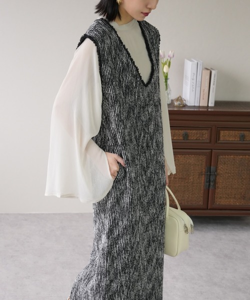 IAMUSE（アイアミューズ）の「ツイード深Vネックフリンジジャンパースカート S0912【IAMUSE】（ワンピース・レディース・ブラック系その他/アイボリー系・FREE）」の9枚目の写真