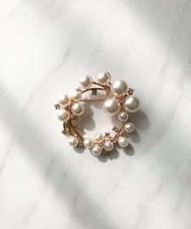 TIMELESS&THREE（タイムレスアンドスリー）の「パールモチーフビジューブローチ（ブローチ/コサージュ）」