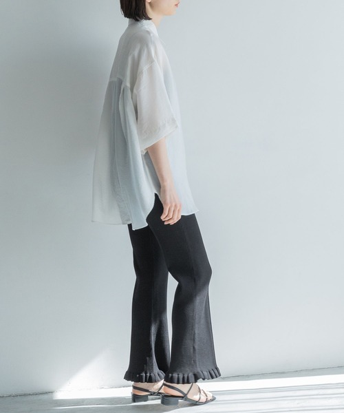 yuw（ユウ）の「フリルリブニットパンツ　193507（その他パンツ・レディース・ブラック/ブルー・FREE）」の4枚目の写真