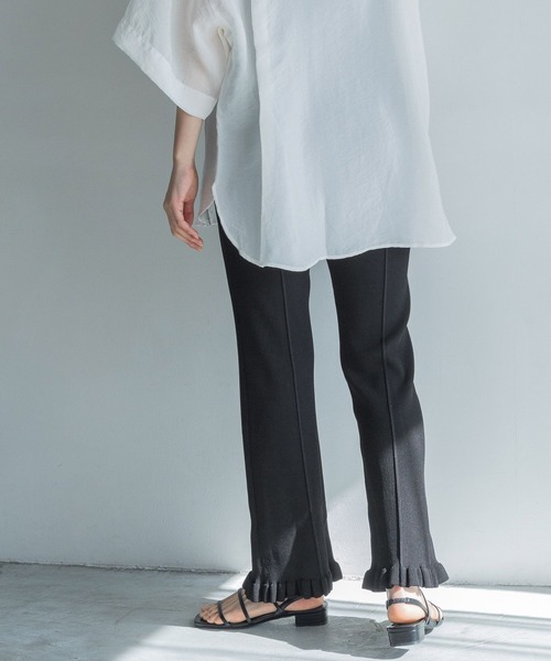 yuw（ユウ）の「フリルリブニットパンツ　193507（その他パンツ・レディース・ブラック/ブルー・FREE）」の8枚目の写真