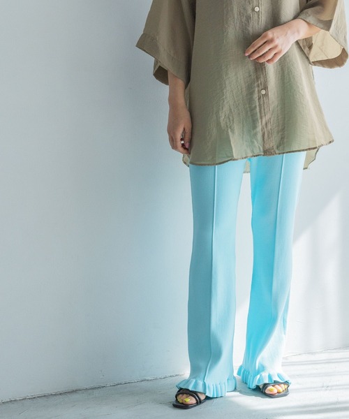 yuw（ユウ）の「フリルリブニットパンツ　193507（その他パンツ・レディース・ブラック/ブルー・FREE）」の13枚目の写真