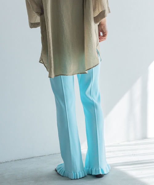 yuw（ユウ）の「フリルリブニットパンツ　193507（その他パンツ・レディース・ブラック/ブルー・FREE）」の16枚目の写真