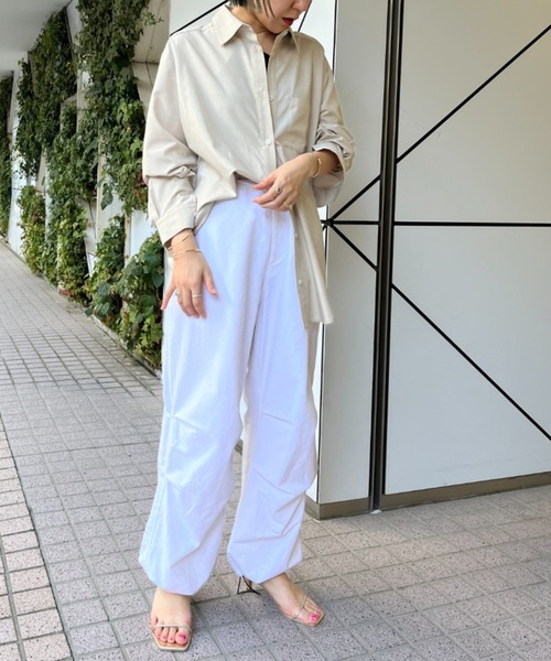 Omekashi（オメカシ）の「ベーシックシャツ（シャツ/ブラウス・レディース・ブルー/オフホワイト/ベージュ・FREE）」の19枚目の写真