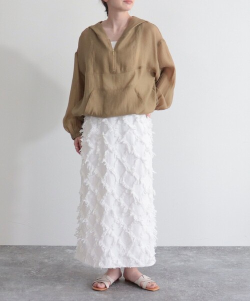 fredy emue(フレディエミュ)の「フリンジタイトスカート(スカート・レディース・オフホワイト/チャコールグレー・38/36)」の6枚目の写真