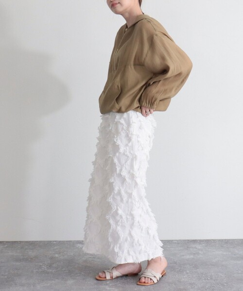 fredy emue(フレディエミュ)の「フリンジタイトスカート(スカート・レディース・オフホワイト/チャコールグレー・38/36)」の10枚目の写真