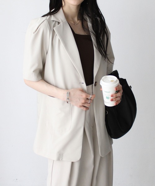 ハーフスリーブジャケット　ベージュFサイズ crewre online shop / ハーフスリーブボクシージャケット