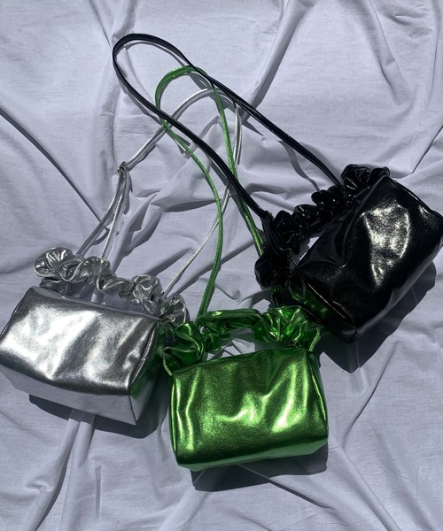 WEGO（ウィゴー）の「WEGO/【一部店限定】ハンドルフリルショルダーバッグ（ショルダーバッグ・レディース・グリーン/シルバー/ブラック・FREE）」の5枚目の写真