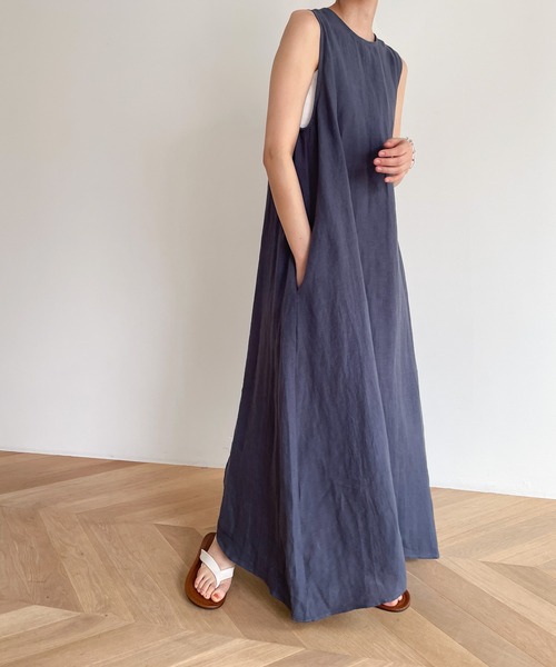 CANAL JEAN(キャナルジーン)の「RED CHOP WORKS バックオープンリネンワンピース(ワンピース・レディース・ベージュ/ネイビー・ONE SIZE)」の11枚目の写真