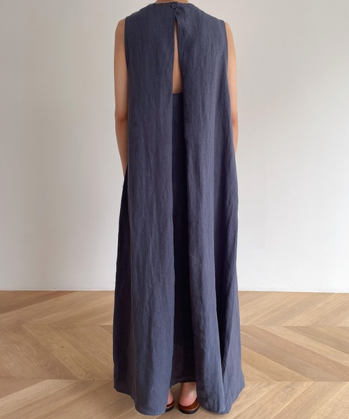 CANAL JEAN(キャナルジーン)の「RED CHOP WORKS バックオープンリネンワンピース(ワンピース・レディース・ベージュ/ネイビー・ONE SIZE)」の10枚目の写真