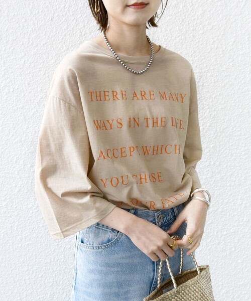 SHIPS(シップス)の「シアー ロゴ プリント 7分袖 TEE(Tシャツ/カットソー・レディース・オフホワイト/ベージュ・ONE SIZE)」の2枚目の写真