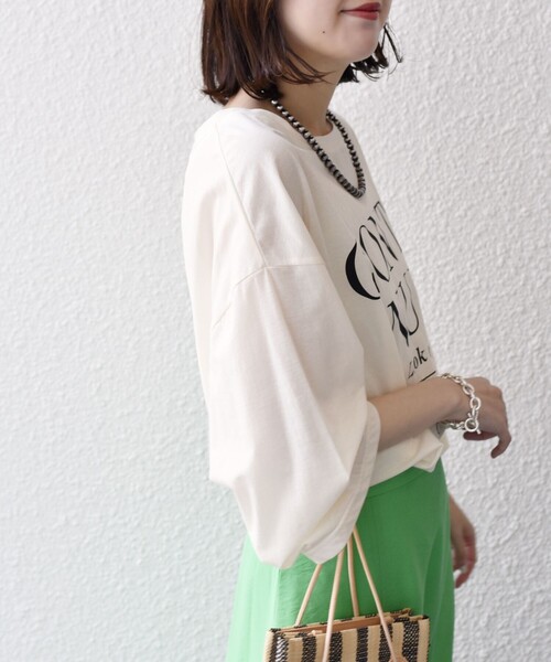 SHIPS(シップス)の「シアー ロゴ プリント 7分袖 TEE(Tシャツ/カットソー・レディース・オフホワイト/ベージュ・ONE SIZE)」の14枚目の写真