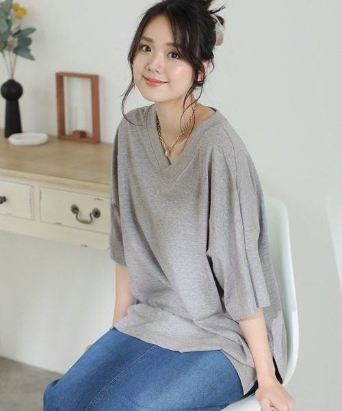 ElegChic(エレグシック)の「前後2WAYビッグTシャツ(Tシャツ/カットソー・レディース・ブラック/オフホワイト/グレイッシュベージュ/杢グレー・M/4L/XL)」の1枚目の写真