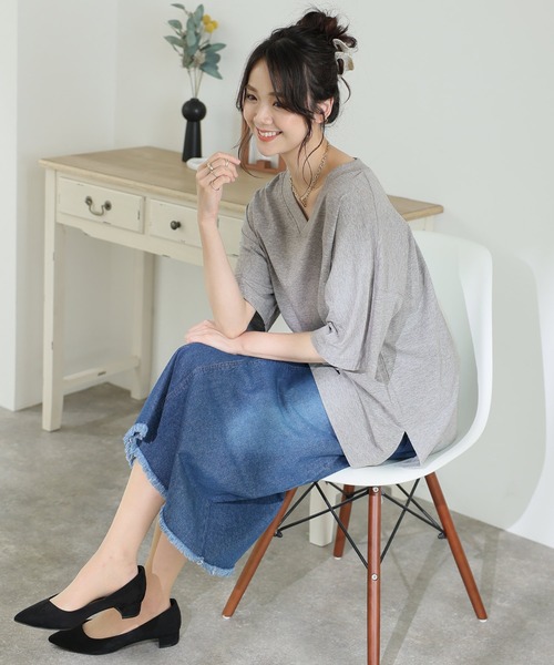 ElegChic(エレグシック)の「前後2WAYビッグTシャツ(Tシャツ/カットソー・レディース・ブラック/オフホワイト/グレイッシュベージュ/杢グレー・M/4L/XL)」の12枚目の写真