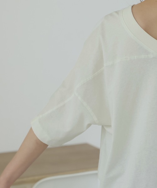 ElegChic(エレグシック)の「前後2WAYビッグTシャツ(Tシャツ/カットソー・レディース・ブラック/オフホワイト/グレイッシュベージュ/杢グレー・M/4L/XL)」の15枚目の写真
