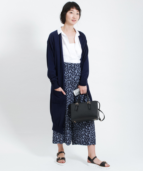 AMERICAN RAG CIE（アメリカンラグシー）の「AMERICAN RAG CIEハイゲージコットンロングカーディガン/209-MNI-MNHG244　コーディガン（カーディガン/ボレロ・レディース・ブラック/ライトグレー/ネイビー・FREE）」の18枚目の写真