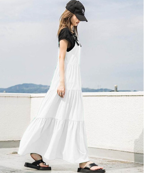 La-gemme（ラジェム）の「ティアードジャンパースカート（スカート・レディース・グレー/ホワイト/ブラック/グリーン・M/L）」の5枚目の写真