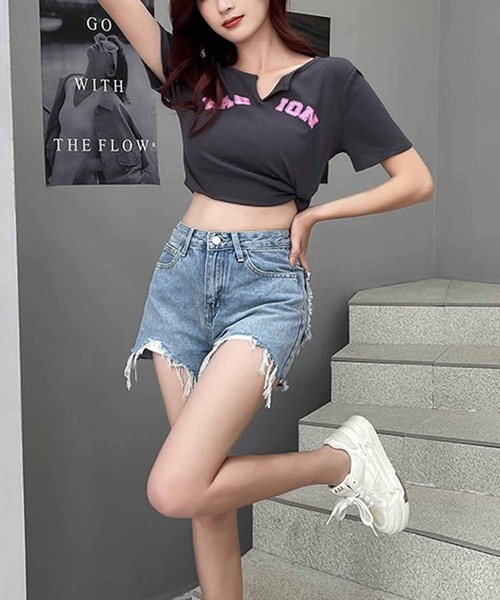 NANEA(ナネア)の「カットオフ デニムショートパンツ(デニムパンツ・レディース・インディゴブルー・SMALL/MEDIUM/LARGE)」の9枚目の写真