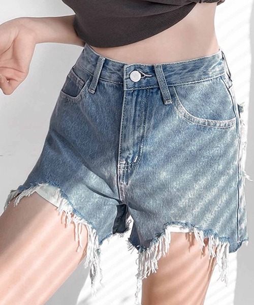 NANEA(ナネア)の「カットオフ デニムショートパンツ(デニムパンツ・レディース・インディゴブルー・SMALL/MEDIUM/LARGE)」の7枚目の写真