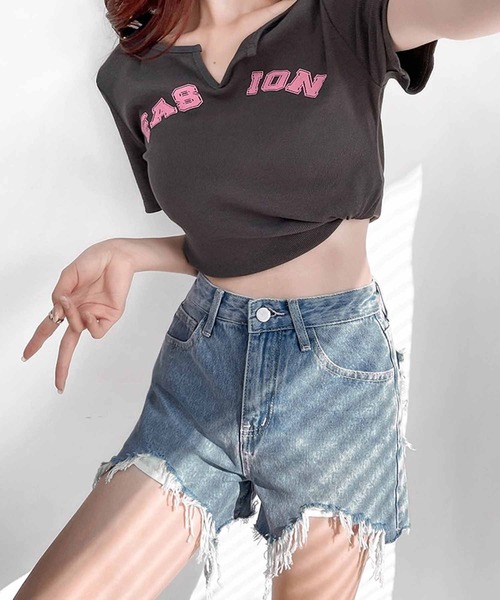 NANEA(ナネア)の「カットオフ デニムショートパンツ(デニムパンツ・レディース・インディゴブルー・SMALL/MEDIUM/LARGE)」の14枚目の写真