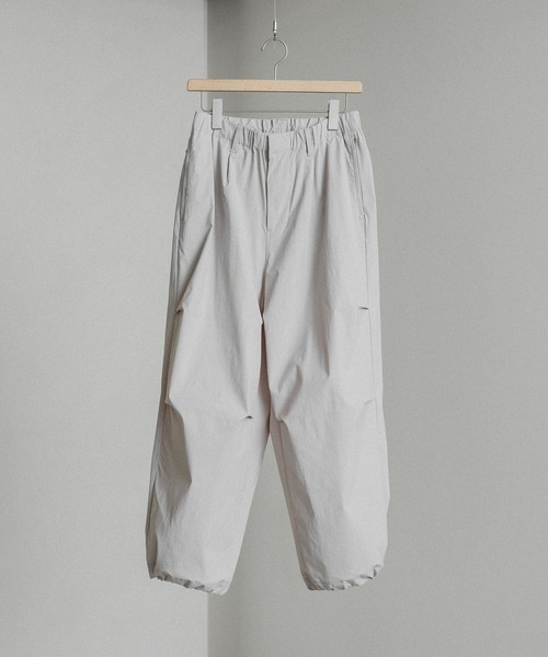 WYM LIDNM（ウィム バイ リドム）の「イージーパンツ（その他パンツ・メンズ・ライトグレー・S）」の3枚目の写真