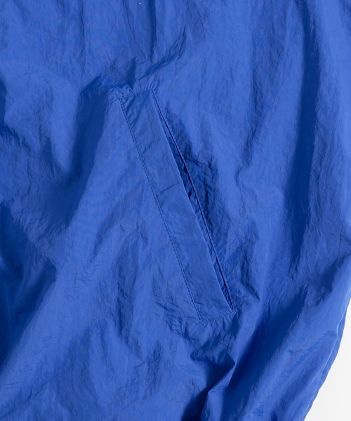 MUHET（ミュエータ）の「ロゴ刺繍ナイロンベスト（ベスト・レディース・ブラック/ブルー/チャコールグレー・MEDIUM/X-LARGE）」の10枚目の写真