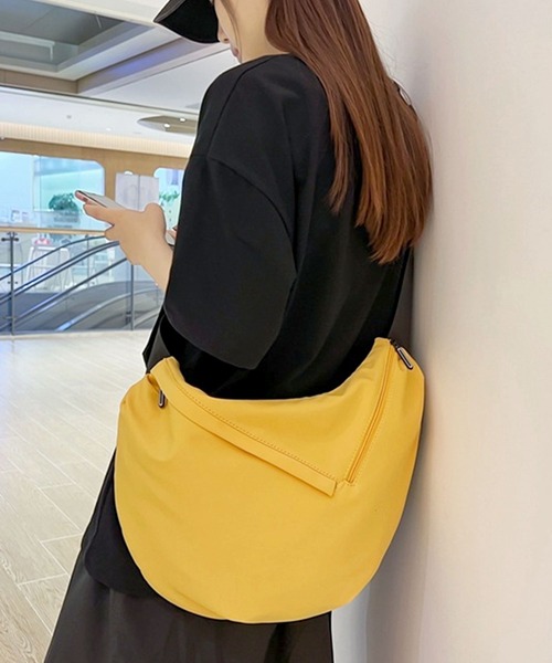 ✨未使用✨ポーター　フリースタイル　ハーフムーン　ショルダーバッグメッセンジャー meltum ショルダーバッグ 「ZOZO限定」HALFMOON MESSENGER BAG