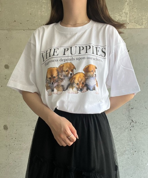 cuorequal(クオレコール)の「子犬半袖Tシャツ(Tシャツ/カットソー・レディース・ホワイト・MEDIUM/LARGE/X-LARGE)」の4枚目の写真