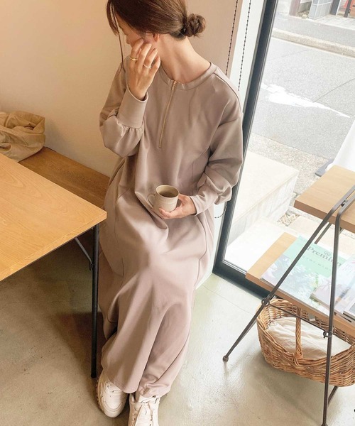 GeeRA（ジーラ）の「【新色追加】楽ちんすっきり見せ前後2WAYハーフジップワンピース（ワンピース・レディース・モカ/ブラック/アイボリー/チャコールグレー/ブラウン/ネイビー・LARGE/X-LARGE/SMALL/MEDIUM）」の21枚目の写真