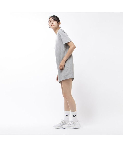 Reebok（リーボック）の「Tシャツ ドレス / RI Tshirt Dress（ワンピース・レディース・ネイビー/ブラック/ヘザーグレー・X-LARGE/LARGE/X-SMALL/XX-LARGE/SMALL/MEDIUM）」の13枚目の写真