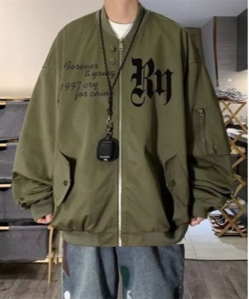 Burner（バーナー）の「【OKUOKU　0909】ロゴ入り オーバーシルエット MA-1 ブルゾン oku-outer-731477918191-48 MC（MA-1・メンズ・ブラック/ベージュ/カーキ・L/M/XL）」の11枚目の写真