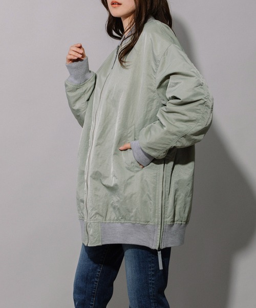 Munich（ミューニック）の「ナイロンツイル×キルティングタフタサイドジップブルゾン（MA-1・レディース・グレー/ブラック/カーキ・XS/S）」の10枚目の写真